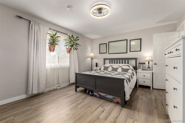 1739 Collyer Street, Longmont, CO 80501