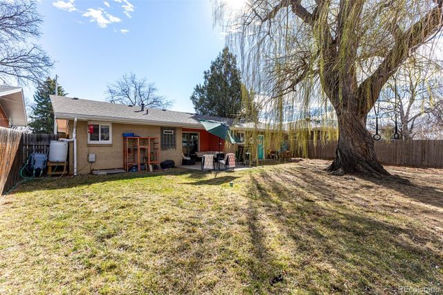 1739 Collyer Street, Longmont, CO 80501