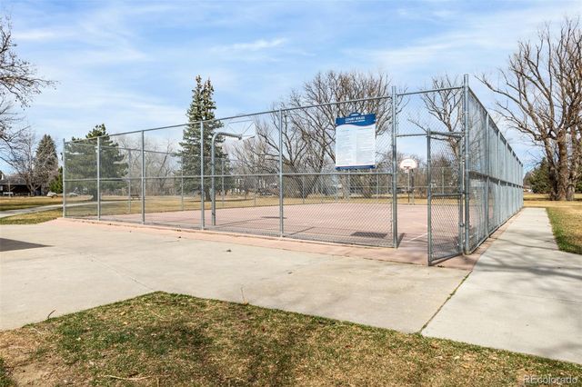 1739 Collyer Street, Longmont, CO 80501