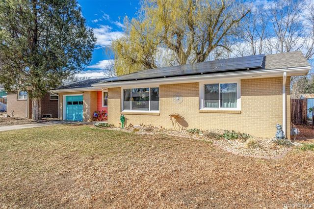 1739 Collyer Street, Longmont, CO 80501