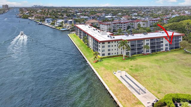 3100 NE 48th Court 214, Lighthouse Point, FL 33064