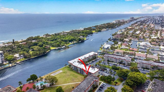 3100 NE 48th Court 214, Lighthouse Point, FL 33064