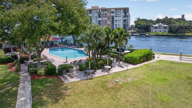 3100 NE 48th Court 214, Lighthouse Point, FL 33064