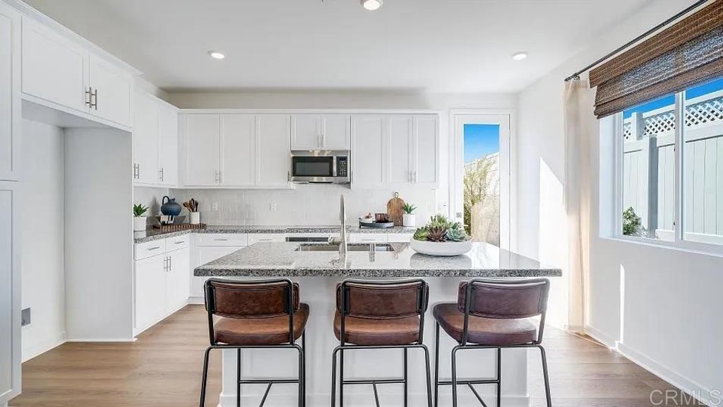 31541 Cobalite Dr, Winchester, CA 92596