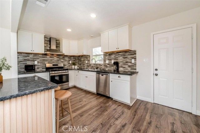 1108 E Mayberry, Hemet, CA 92543