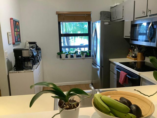 22040 Palms Way 204, Boca Raton, FL 33433