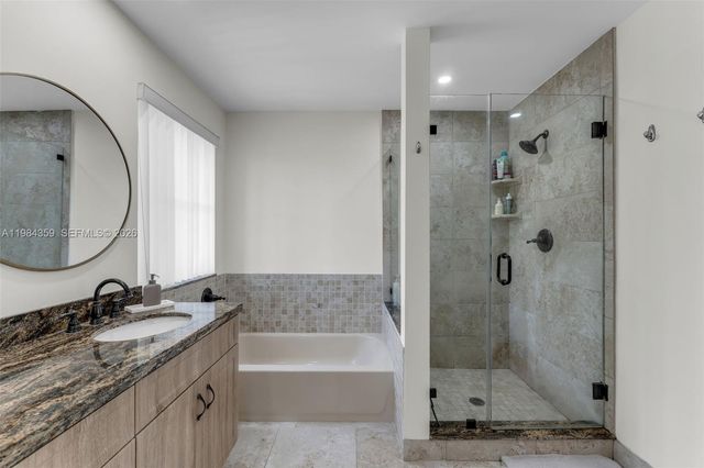 627 Willow Bend Rd, Weston, FL 33327