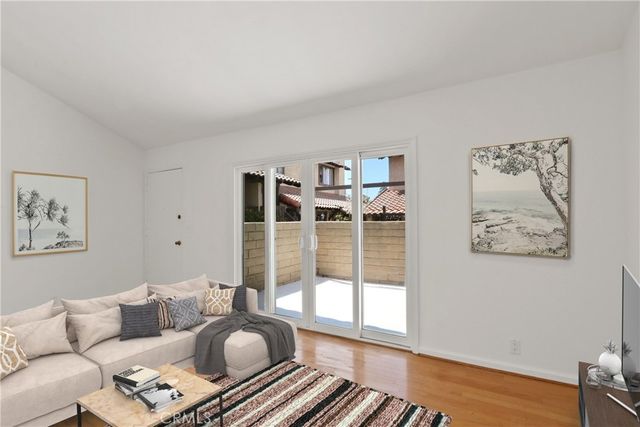 734 Ohio Avenue B, Long Beach, CA 90804