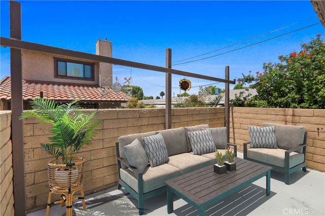 734 Ohio Avenue B, Long Beach, CA 90804