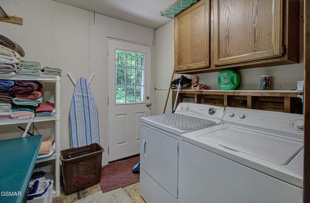 223 Greywolf Way, Cosby, TN 37722