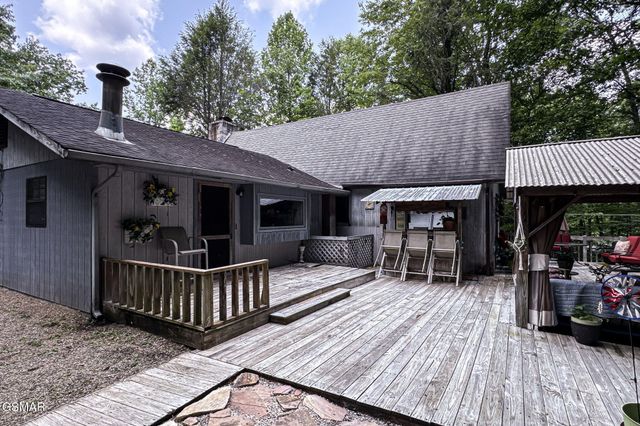 223 Greywolf Way, Cosby, TN 37722