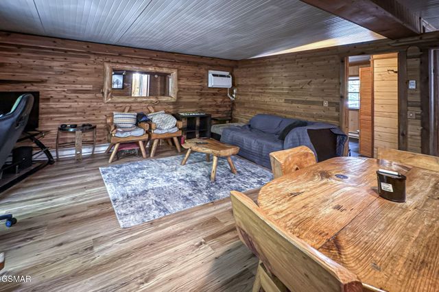 223 Greywolf Way, Cosby, TN 37722