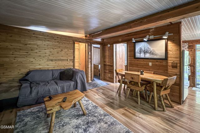 223 Greywolf Way, Cosby, TN 37722