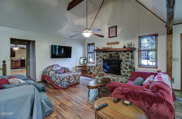 223 Greywolf Way, Cosby, TN 37722