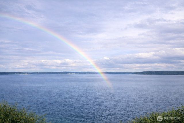 1012 N Scenic Heights Road, Oak Harbor, WA 98277