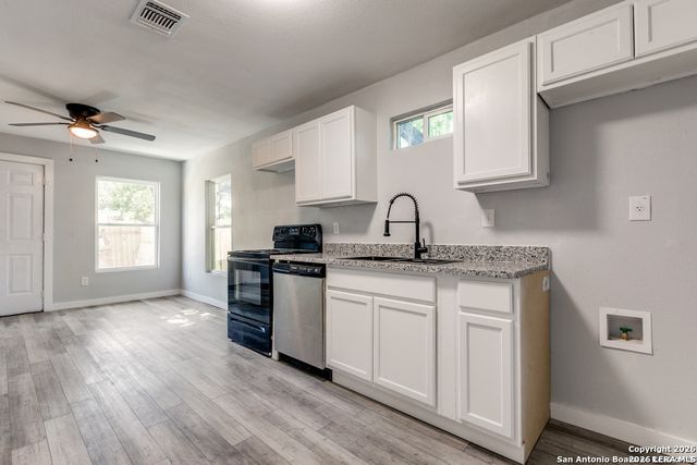 2017 LYONS ST, San Antonio, TX 78207