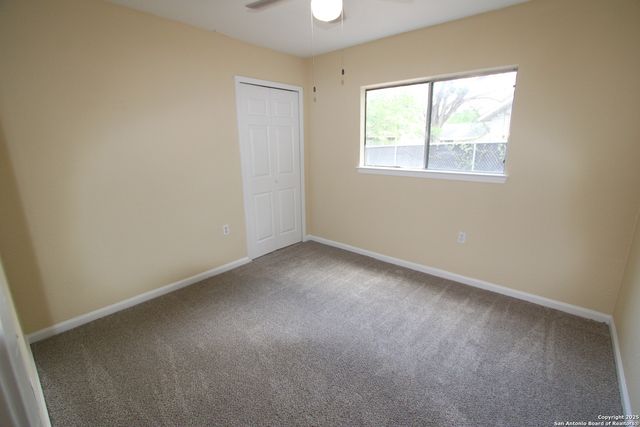 2706 Lakedon, San Antonio, TX 78222