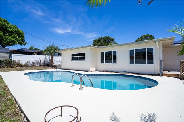 3538 SHADY BLUFF DRIVE, Largo, FL 33770