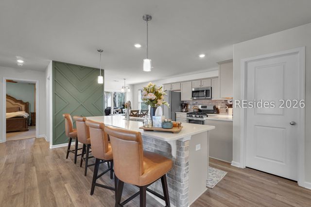 121 Teal Bluff Blvd, Seabrook, SC 29940