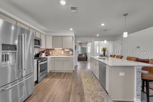 121 Teal Bluff Blvd, Seabrook, SC 29940