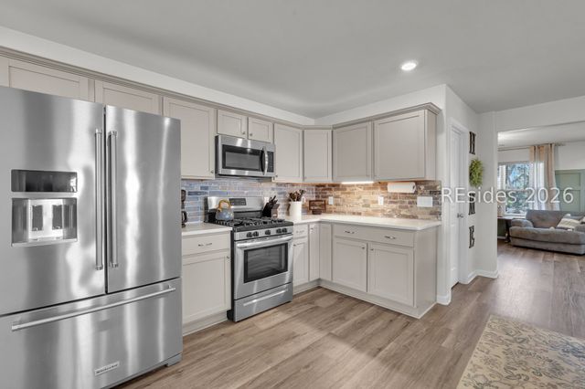 121 Teal Bluff Blvd, Seabrook, SC 29940