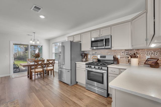 121 Teal Bluff Blvd, Seabrook, SC 29940