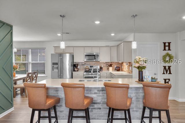 121 Teal Bluff Blvd, Seabrook, SC 29940