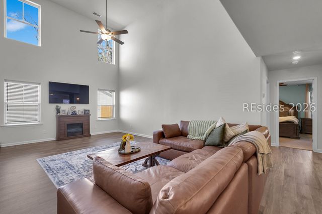 121 Teal Bluff Blvd, Seabrook, SC 29940