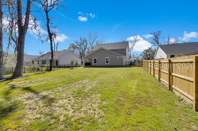 121 Teal Bluff Blvd, Seabrook, SC 29940
