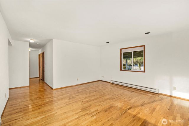 8825 Old Highway 99 SE, Tumwater, WA 98501