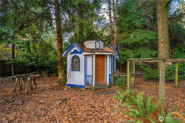 8825 Old Highway 99 SE, Tumwater, WA 98501