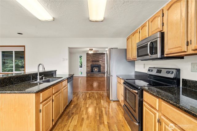 8825 Old Highway 99 SE, Tumwater, WA 98501