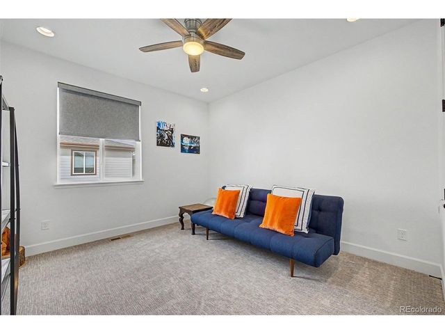 10558 Eby Cir, Lone Tree, CO 80124