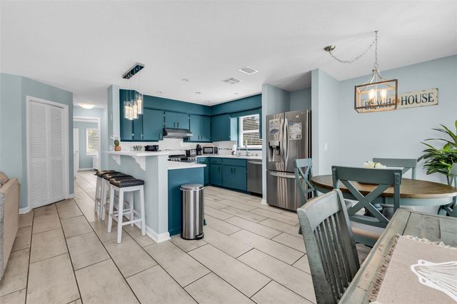 312 BAYSHORE ROAD, Nokomis, FL 34275