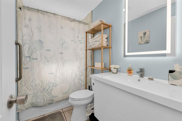 312 BAYSHORE ROAD, Nokomis, FL 34275