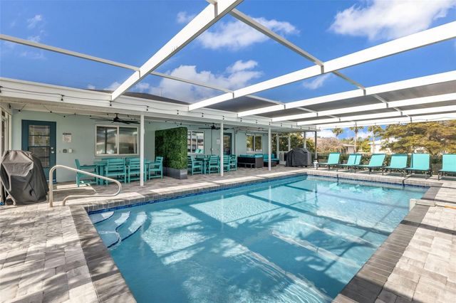 312 BAYSHORE ROAD, Nokomis, FL 34275