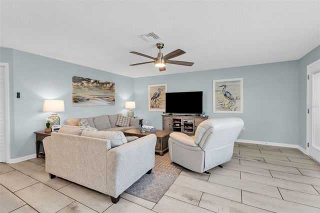 312 BAYSHORE ROAD, Nokomis, FL 34275