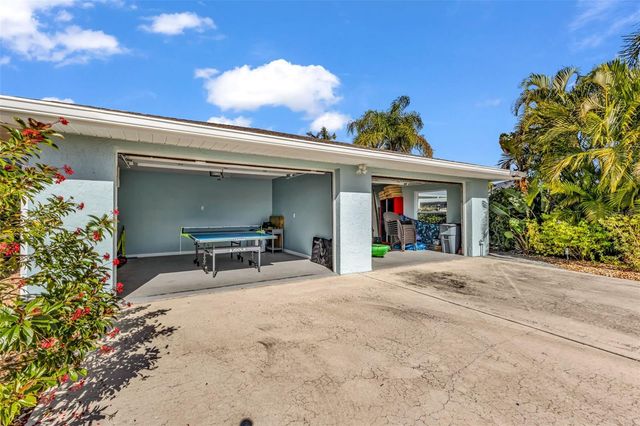 312 BAYSHORE ROAD, Nokomis, FL 34275