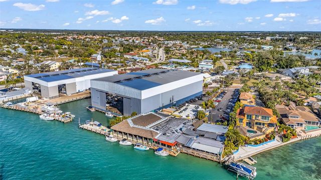 312 BAYSHORE ROAD, Nokomis, FL 34275