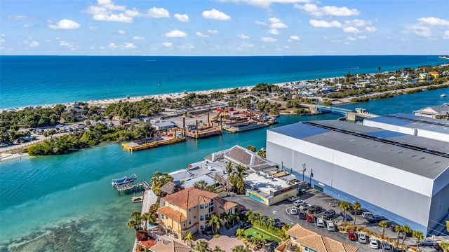 312 BAYSHORE ROAD, Nokomis, FL 34275