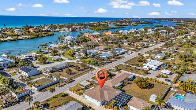312 BAYSHORE ROAD, Nokomis, FL 34275