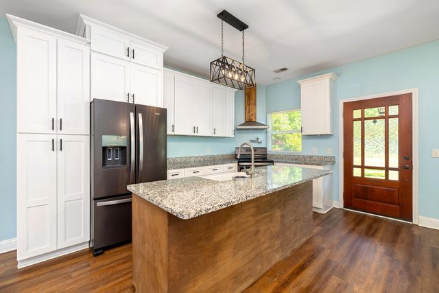 2119 Tanglewood Road, Sumter, SC 29154