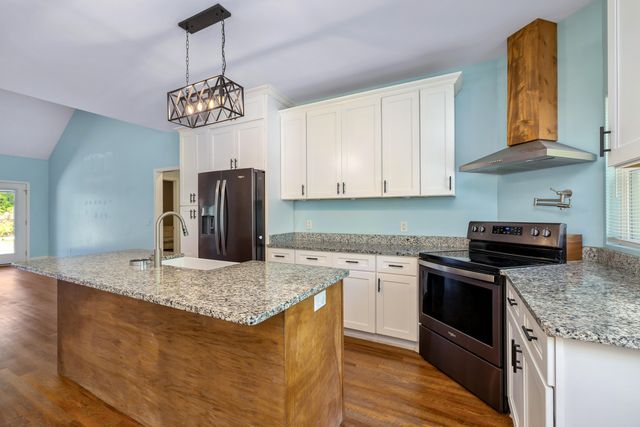2119 Tanglewood Road, Sumter, SC 29154