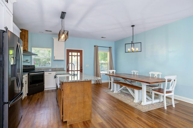 2119 Tanglewood Road, Sumter, SC 29154