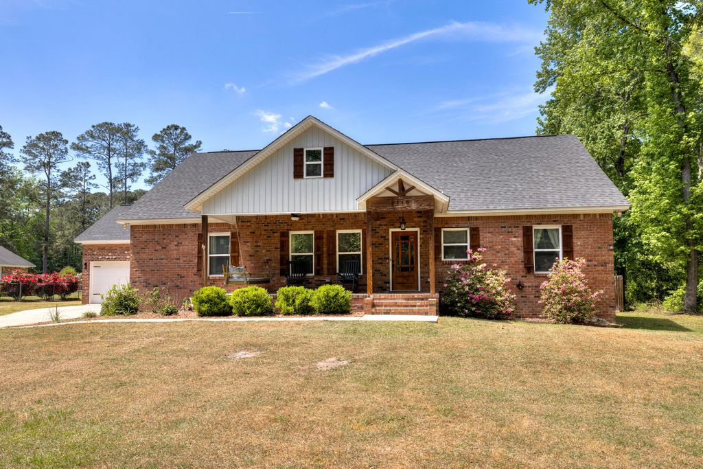2119 Tanglewood Road, Sumter, SC 29154
