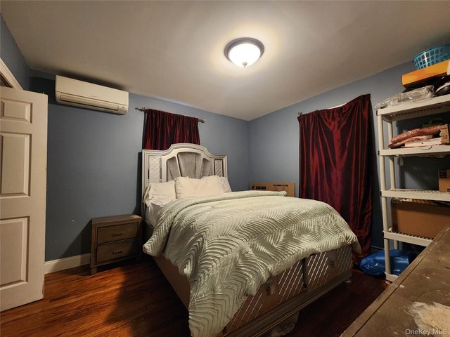 883 McKenna Avenue, Baldwin, NY 11510