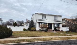 883 McKenna Avenue, Baldwin, NY 11510