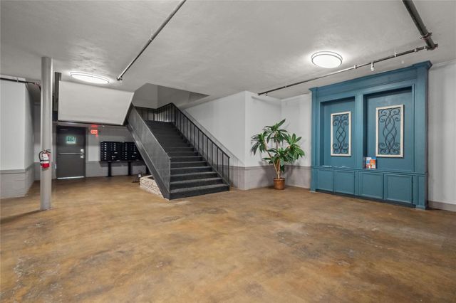 612 W Texas Avenue 228, Baytown, TX 77520