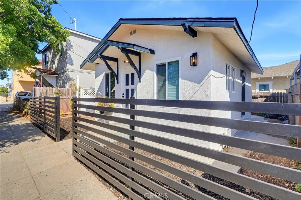 1326 S Cabrillo, San Pedro, CA 90731 — photo 2