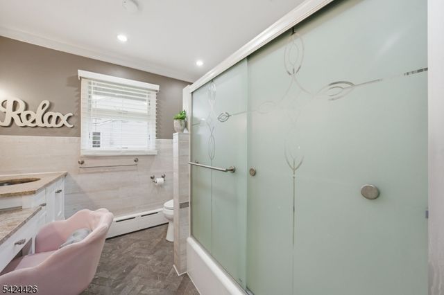 772 Harrell Ave, Woodbridge Twp., NJ 07095